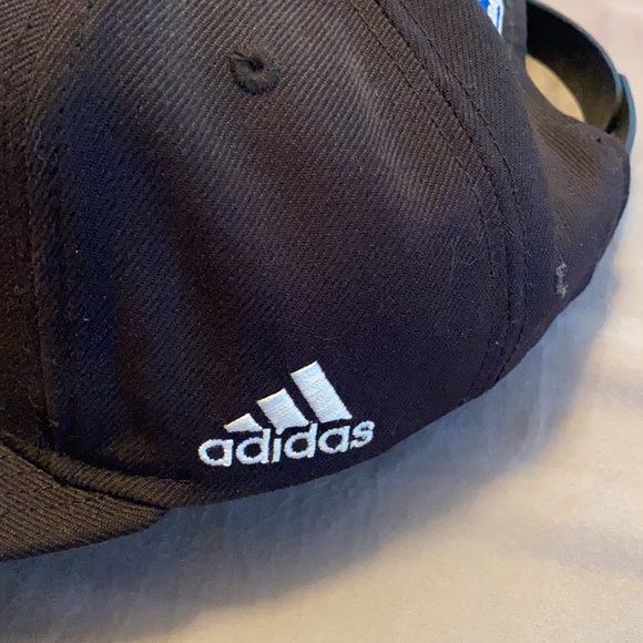 Adidas 2017 cavs finals hat - Picture 2 of 3